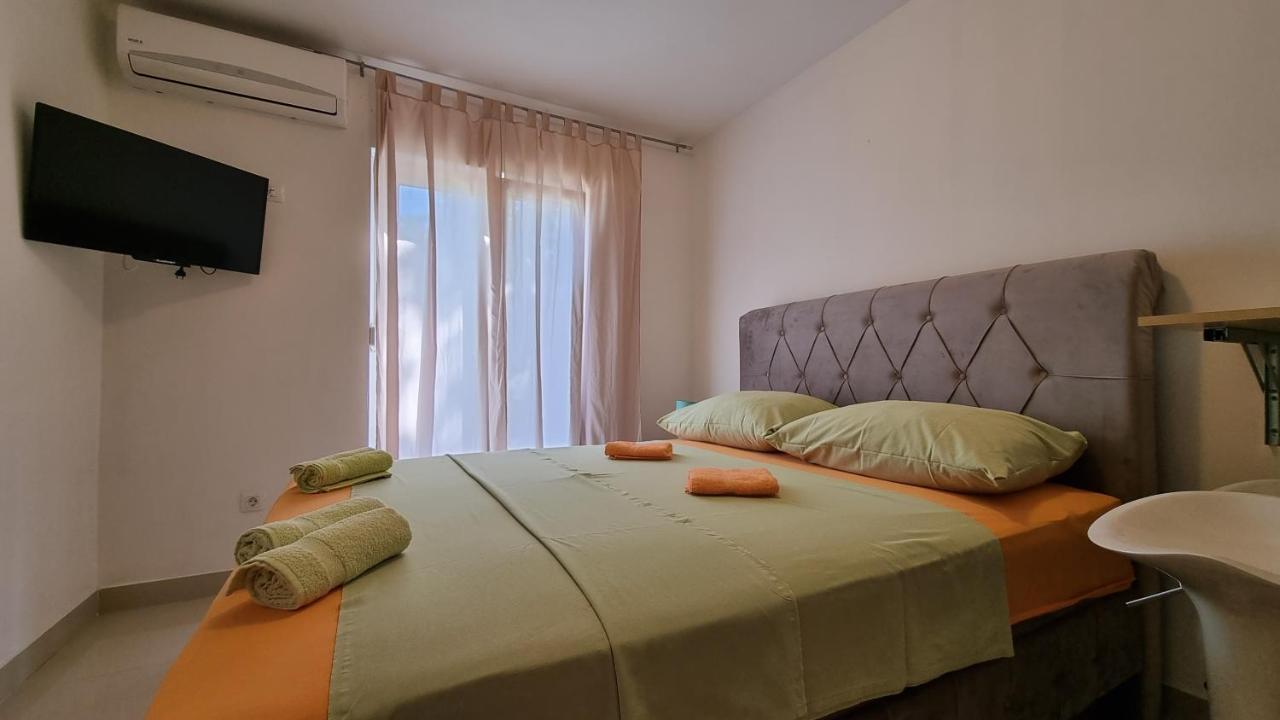 Apartments Bellator Šilo Eksteriør bilde