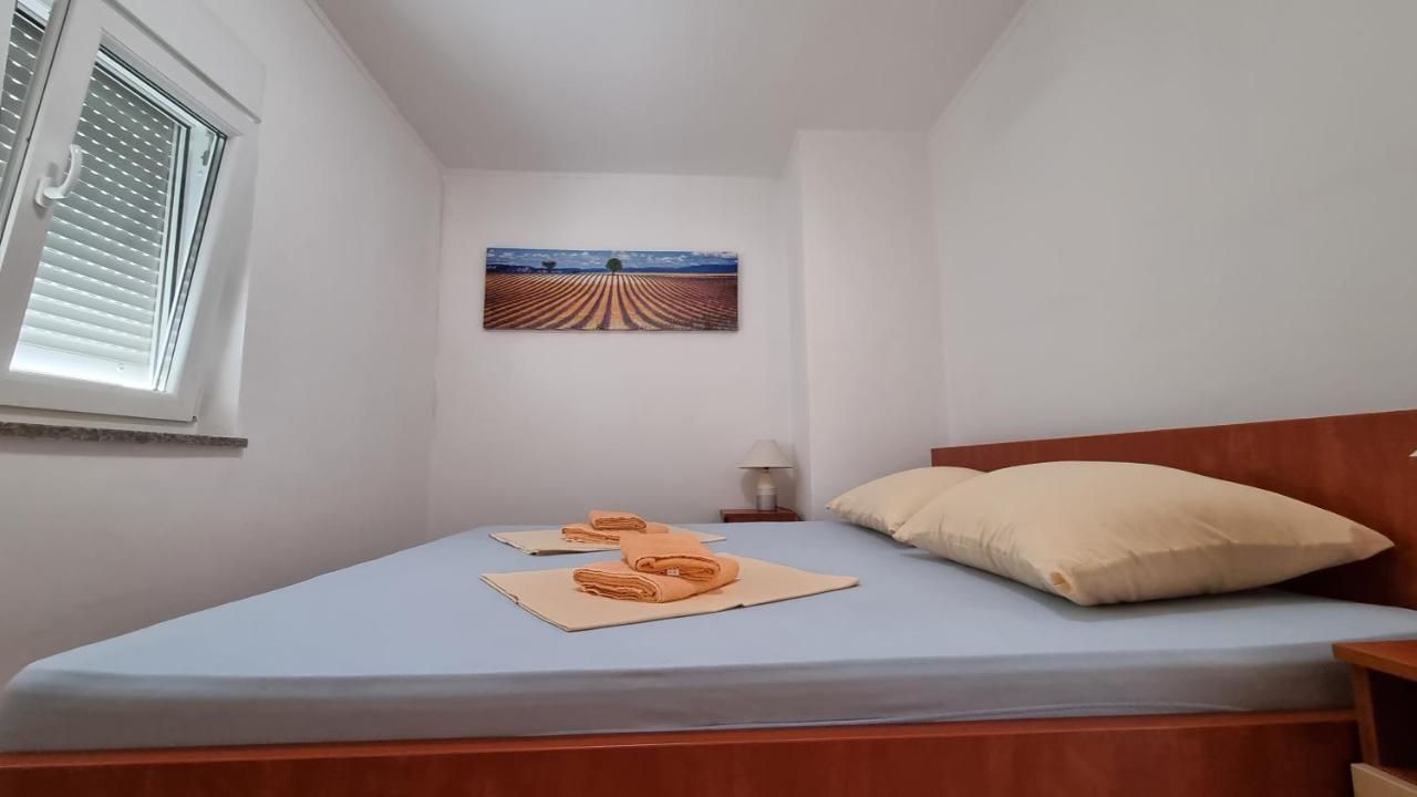 Apartments Bellator Šilo Eksteriør bilde