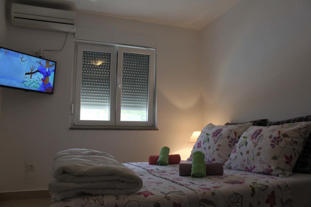 Apartments Bellator Šilo Eksteriør bilde